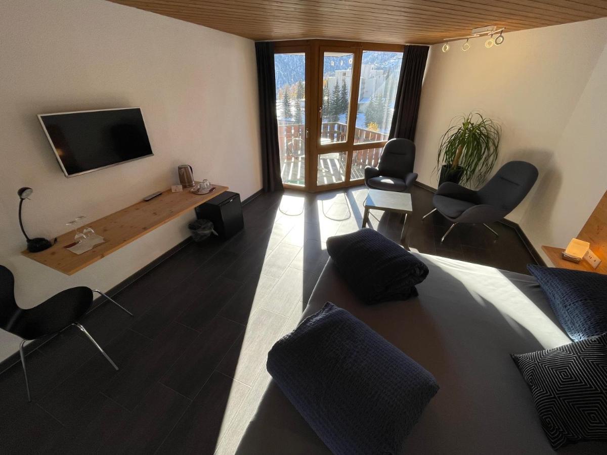 Catrina Hotel Disentis Phòng bức ảnh