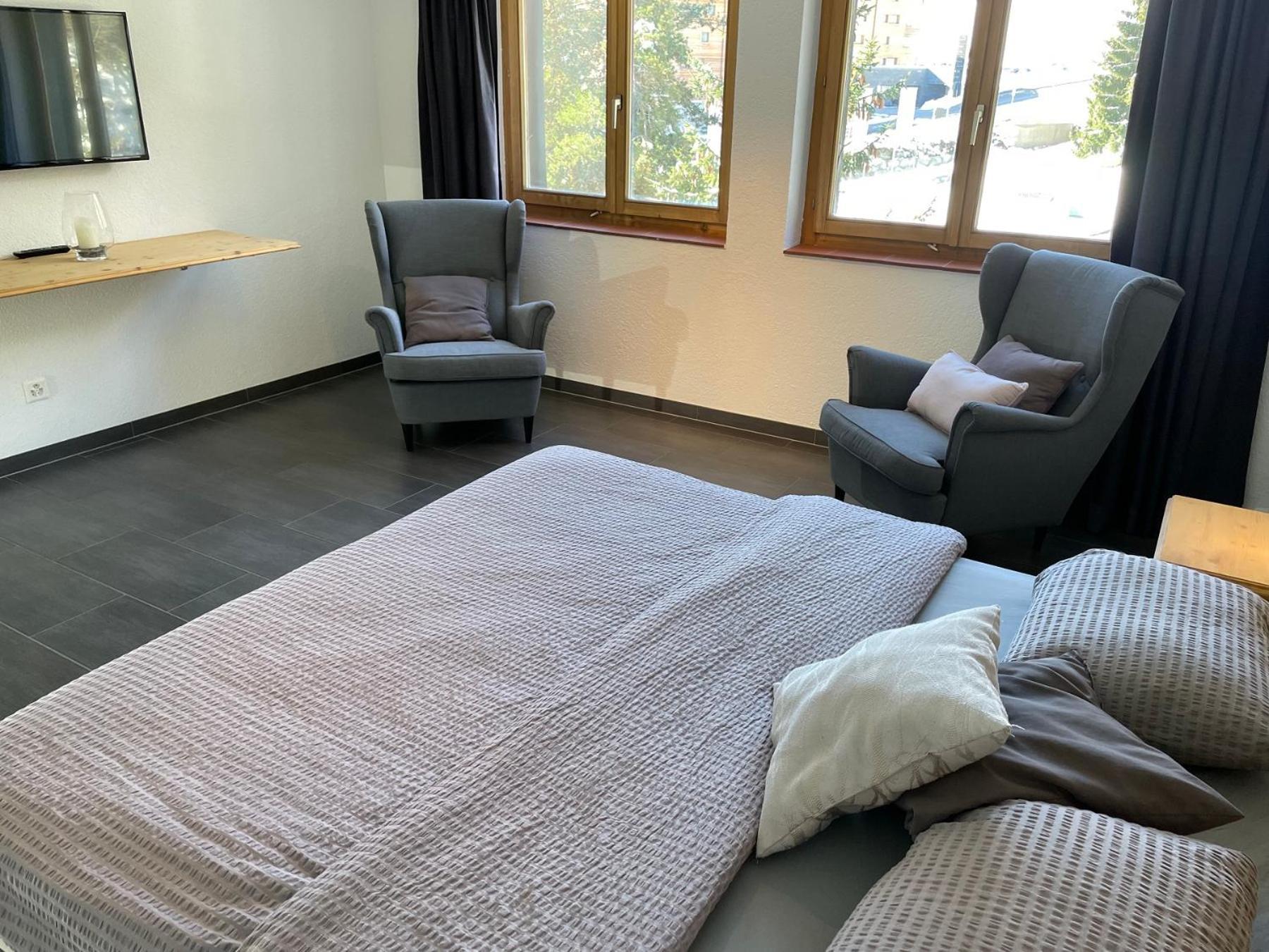 Catrina Hotel Disentis Phòng bức ảnh